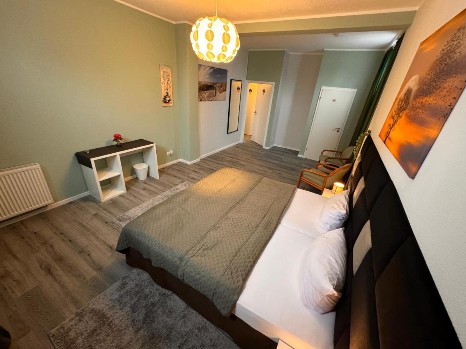 F-F Haus Monteuren Unterkunft Neuhausen auf den Fildern Bagian luar foto