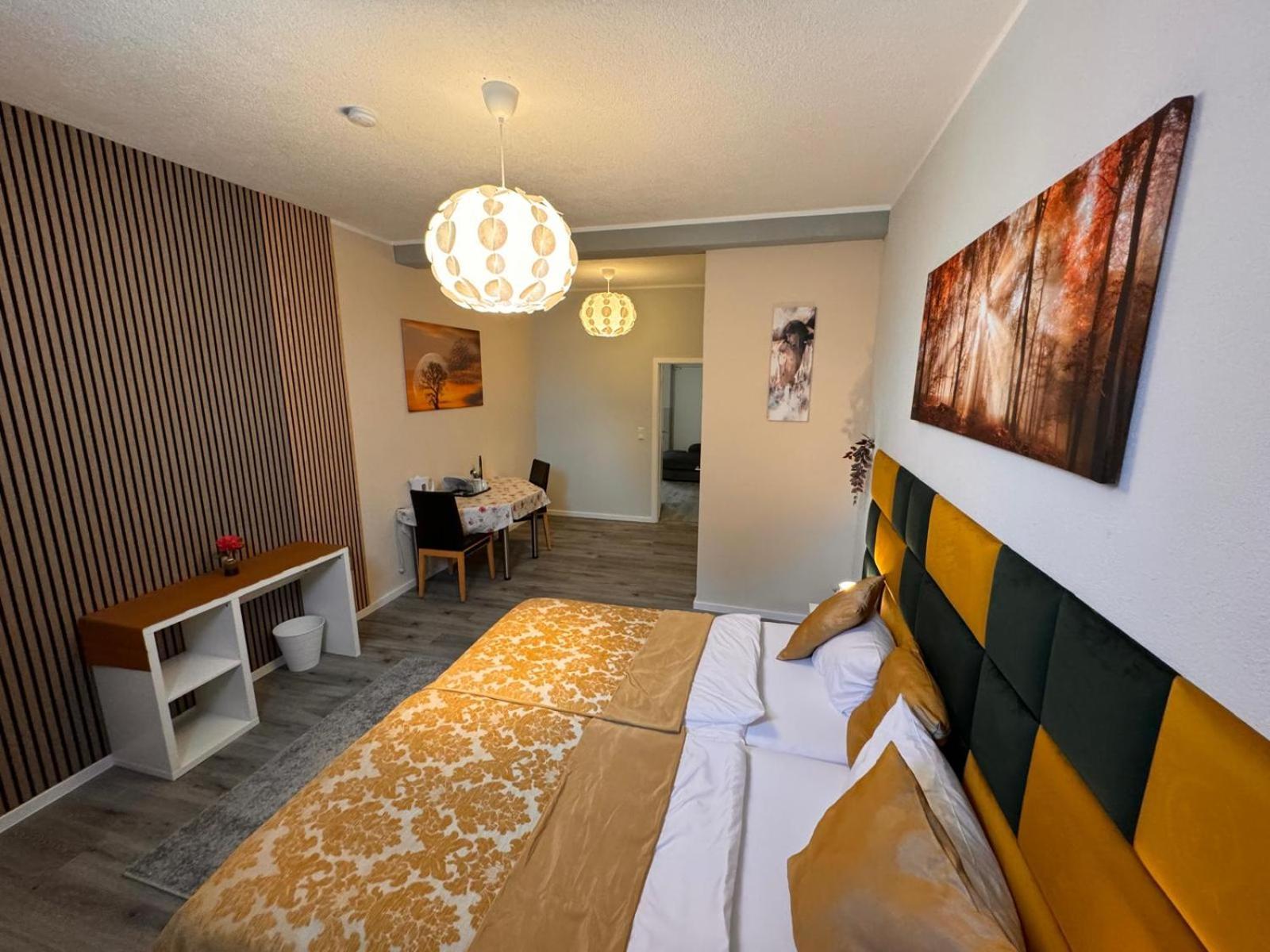 F-F Haus Monteuren Unterkunft Neuhausen auf den Fildern Bagian luar foto